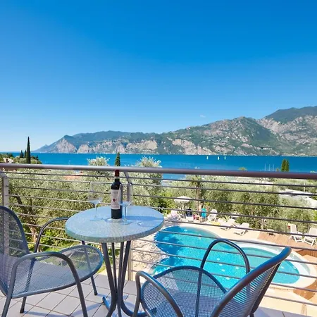 Campagnola Hotel 3*